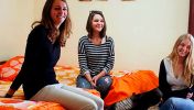 Принимающая семья (двухместный номер, полупансион, услуги прачечной)